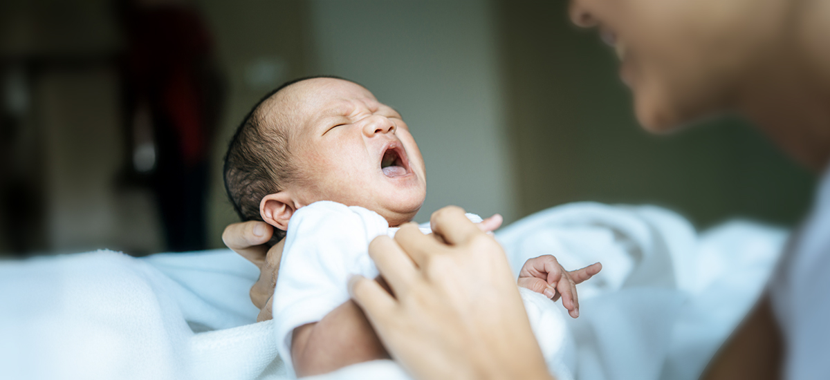 Newborn Sneezing: What’s Normal, What Needs a Call, and How to Clear a Tiny Nose